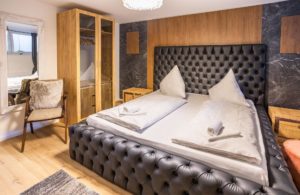 Skylodges Ferienapartments